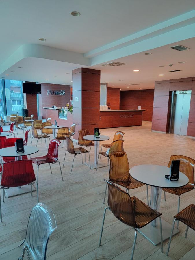 Apartment Cecovic - Mellain 투즐라 외부 사진